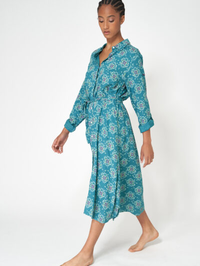 A1971 Vestido camisero largo con cinturón